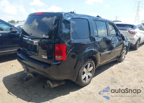 2015 Honda Pilot Touring из США, поврежденный, VIN 5FNYF4H95FB011839